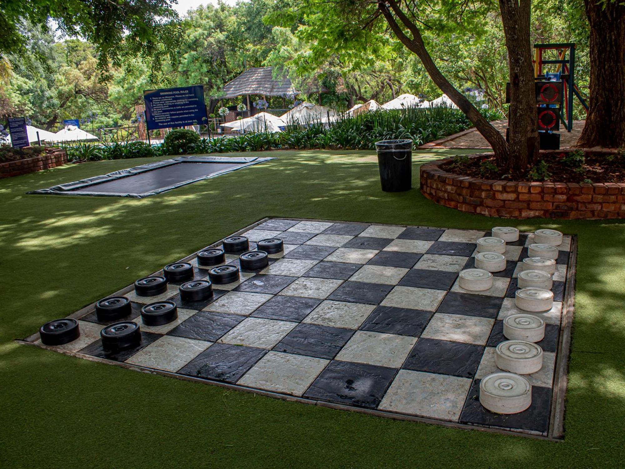 Mount Amanzi Hotel Hartbeespoort Exterior photo